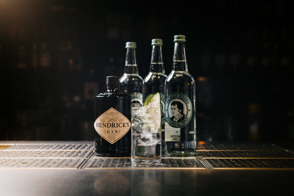 prow-komplet-05-hendricks-gin-and-tonic-00006-2